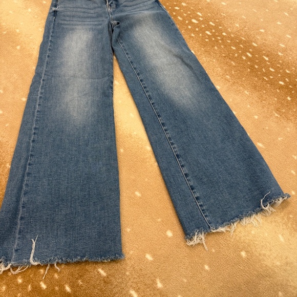 Risen Jeans - Picture 8 of 8